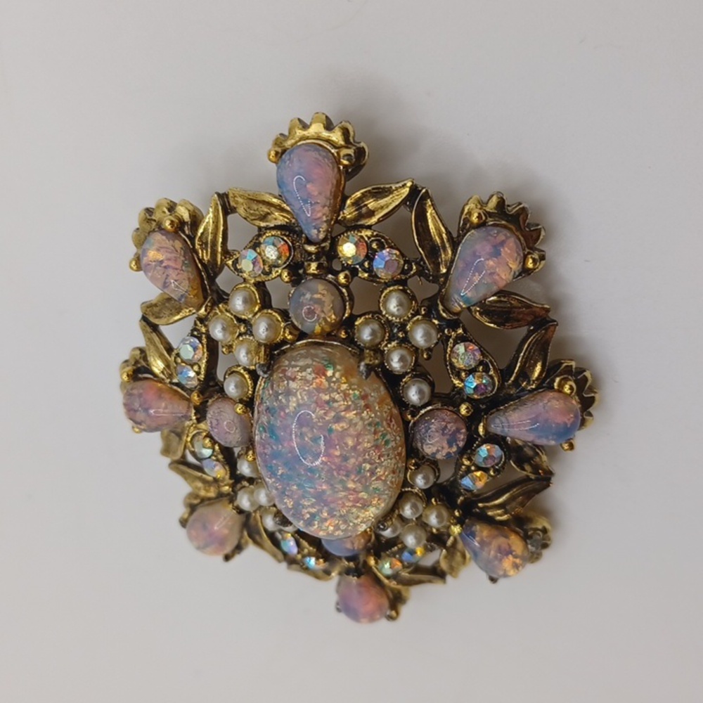 Hollycraft Simulated Fire Opal And Faux Pearl Gold Tone Brooch - Picture 3 of 6
